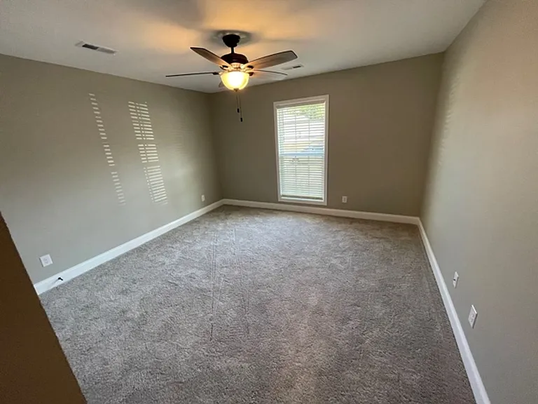 226 Horton Ln — Photo 5