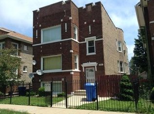 8837 S Muskegon Ave, Chicago, IL
