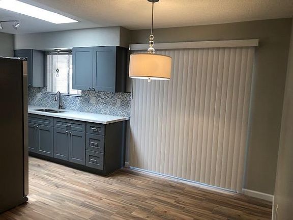 5th image of 10026 W Clair Dr