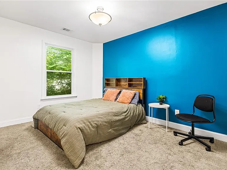 1141 McDaniel St SW — Photo 14