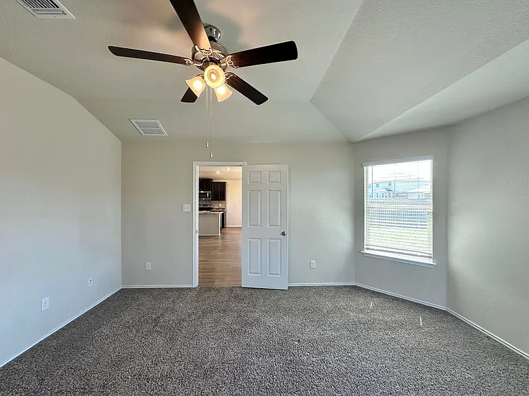 300 Danielle Dr — Photo 19