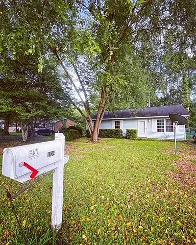 104 Stephen Ct Photo 1
