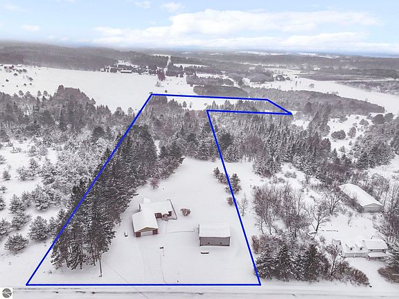 4th image of 7553 Steiner Rd