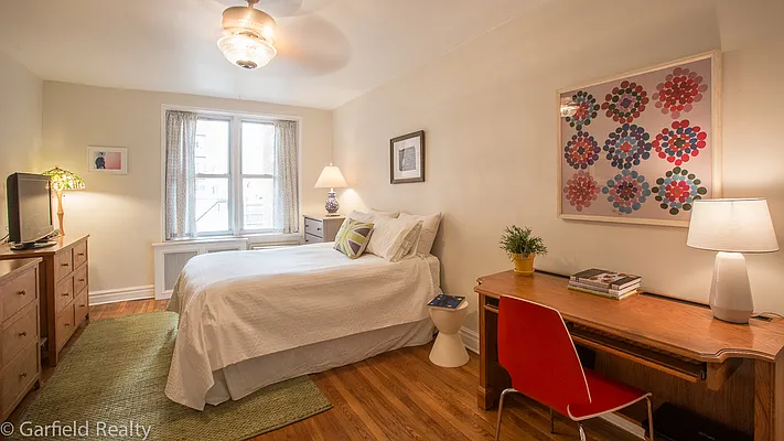 Sold by Garfield Realty  | media 13