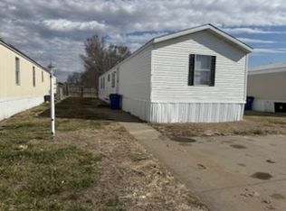2524 Commonwealth Dr #9, Junction City, KS 66441