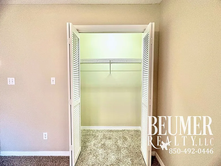 5027 Shoshone Dr — Photo 22