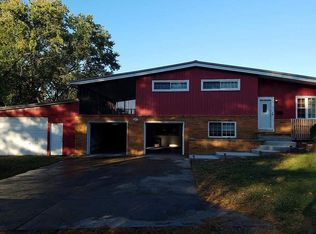 117 Graham Ave, Sistersville, WV 26175