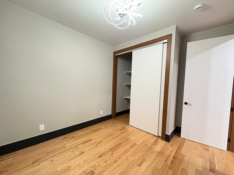 20-22 Reed St #2 — Photo 3