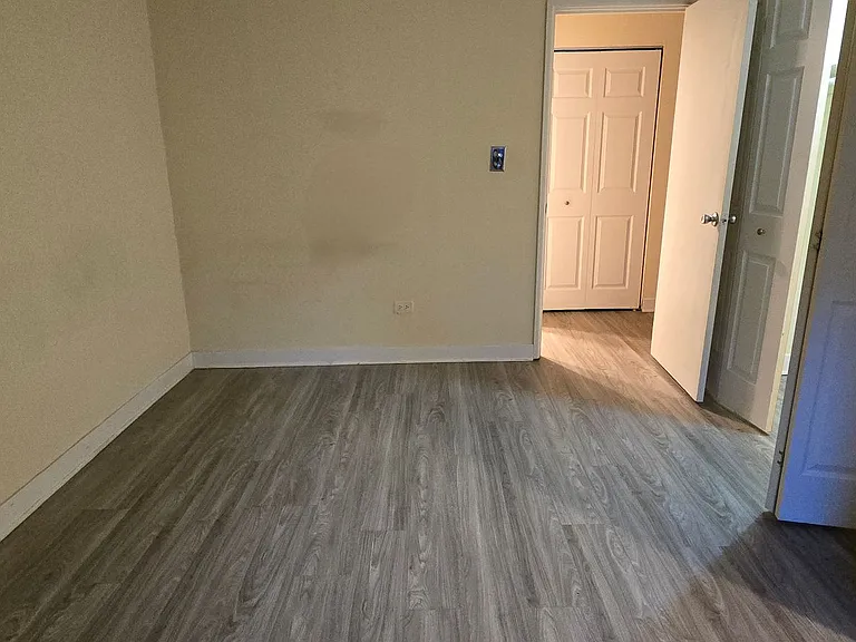 Lakeview Living! — Photo 13