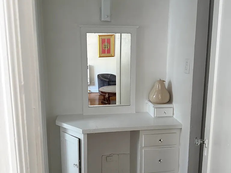 1803 N Wilton Pl #108 — Photo 13