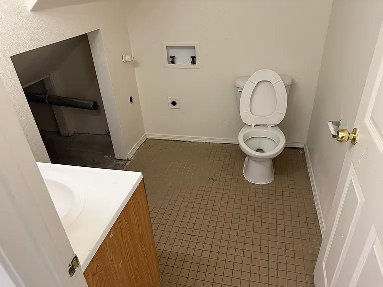424 Tennessee St NE #C — Photo 9