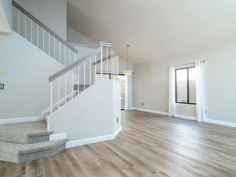 8733 Elford Ct — Photo 7