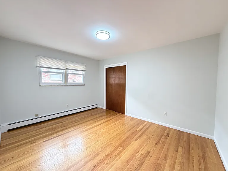 1229 Inwood Ter #2 — Photo 16