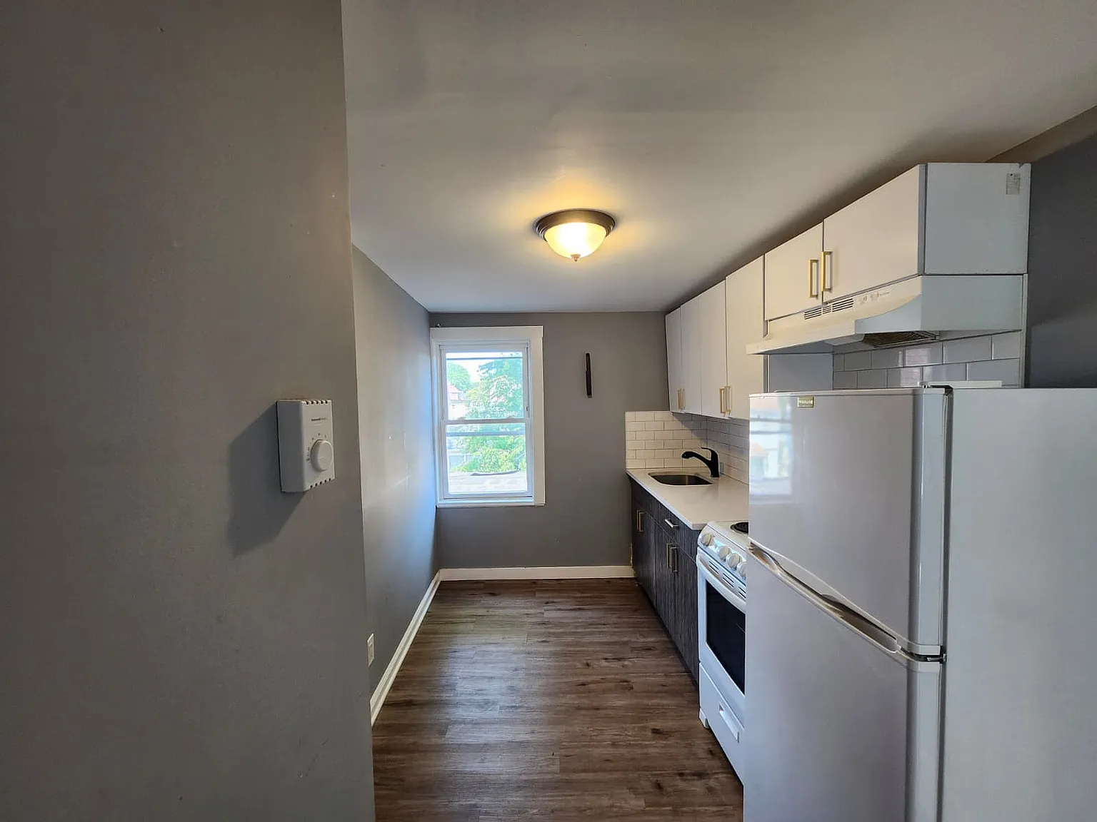 11 Cliff Hill Pl — Photo 2
