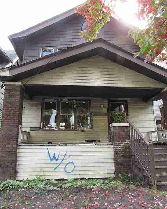 2929 W Philadelphia