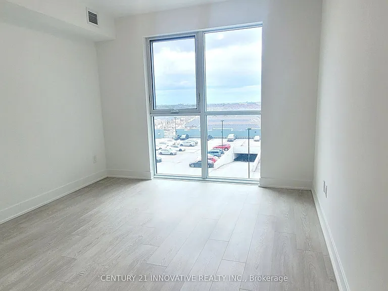 2545 Simcoe St N #618 — Photo 14