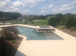 1 Sparrow Dr, Williamston, SC 29697