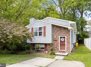 662 213th St, Pasadena, MD 21122