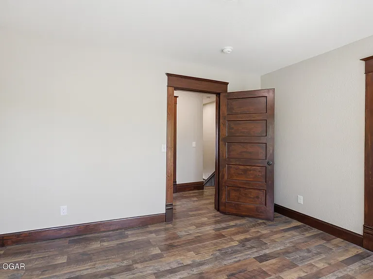 402 N Wall Ave — Photo 48