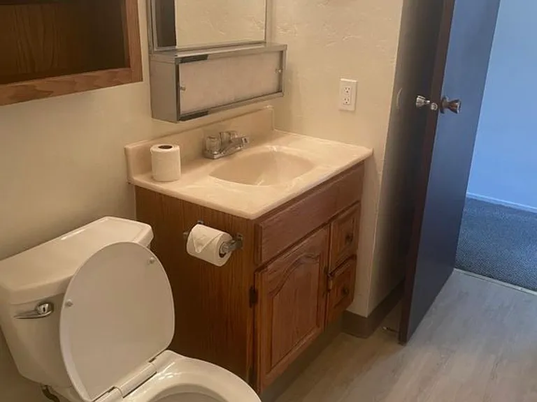 76 Villa Cir — Photo 9