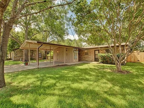 8516 Hathaway Dr #2 Photo 1