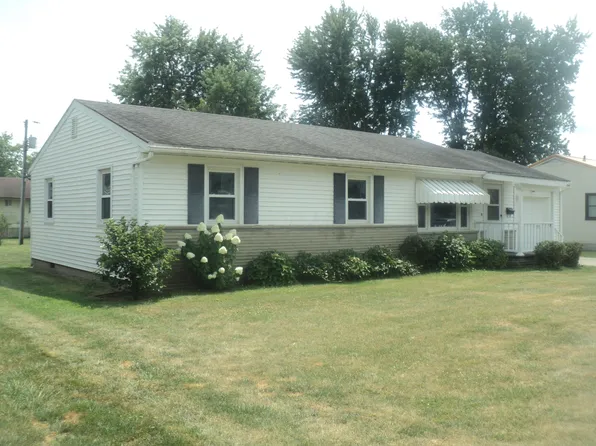 1005 Golfview Dr, Washington Court House, OH 43160