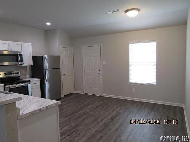 2210 Getty Dr — Photo 5