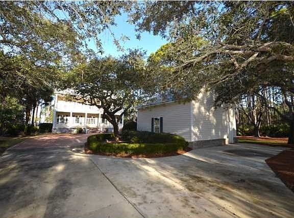 3rd image of 283 Magnolia Bay Dr