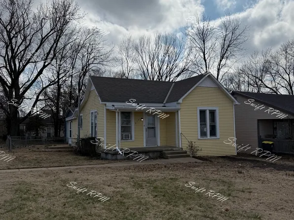 314 E Kansas St, Lansing, KS 66043