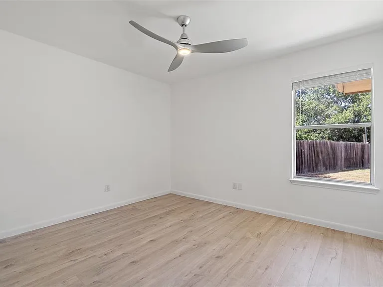 613 Columbine Ave — Photo 20