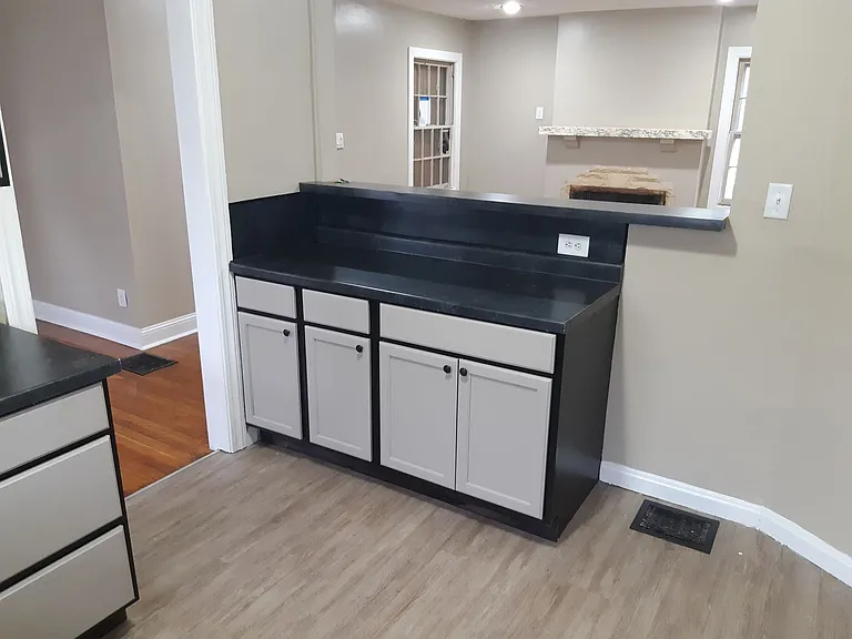 4109 Midway Ave — Photo 9