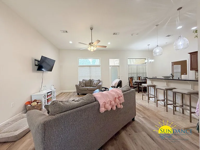 418 Westminster Rd — Photo 5
