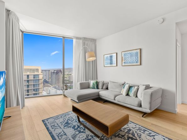 1001 Queen St #4007