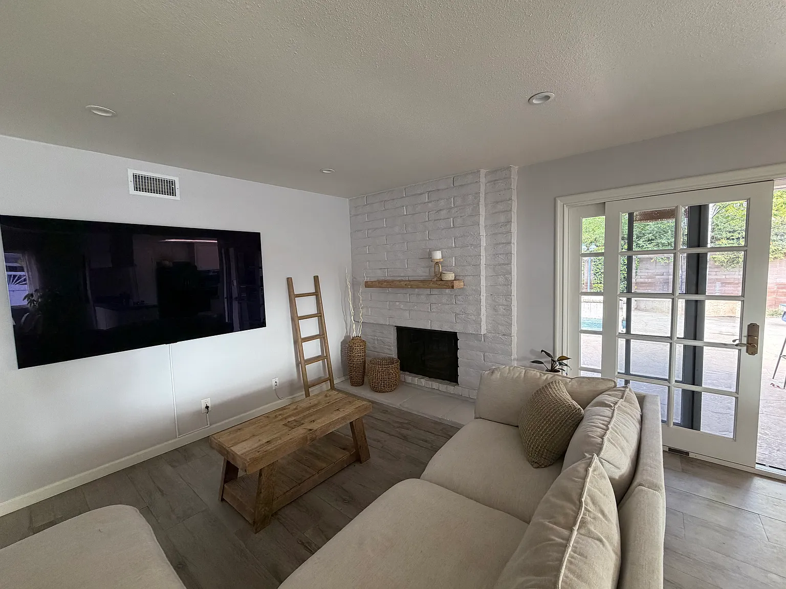 2 bed, 1562 sqft, $2,800 — Photo 4