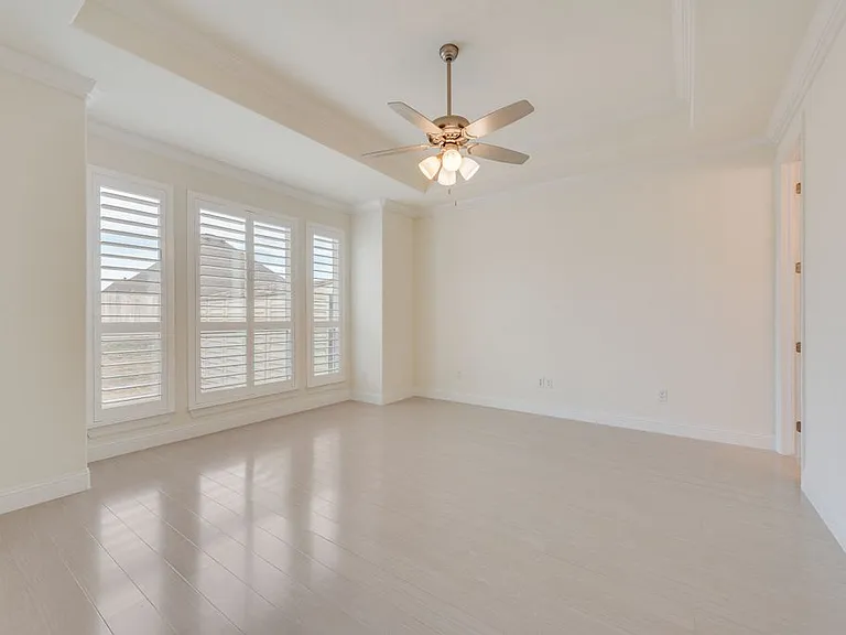 1424 Silent Springs Dr — Photo 22