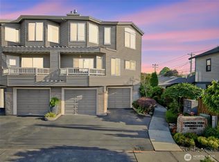 610 Daley St APT E, Edmonds, WA 98020