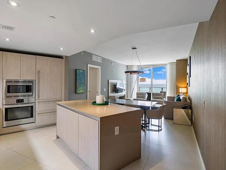 3101 E Hallandale Beach Blvd #15-ID1049822P — Photo 7