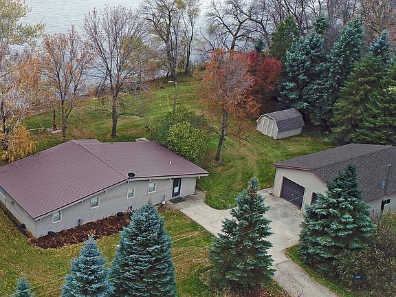 2nd image of 11992 N Grove Lake Dr