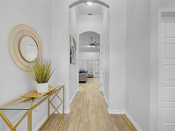 4th image of 5714 Bella Donna Drive