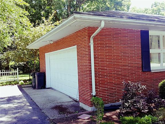 4th image of 5070 Aquilla Dr