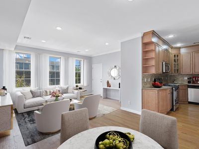 384 3rd St #2, Jersey City, NJ, 07302