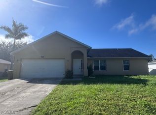 1118 Copley St E, Lehigh Acres, FL 33974