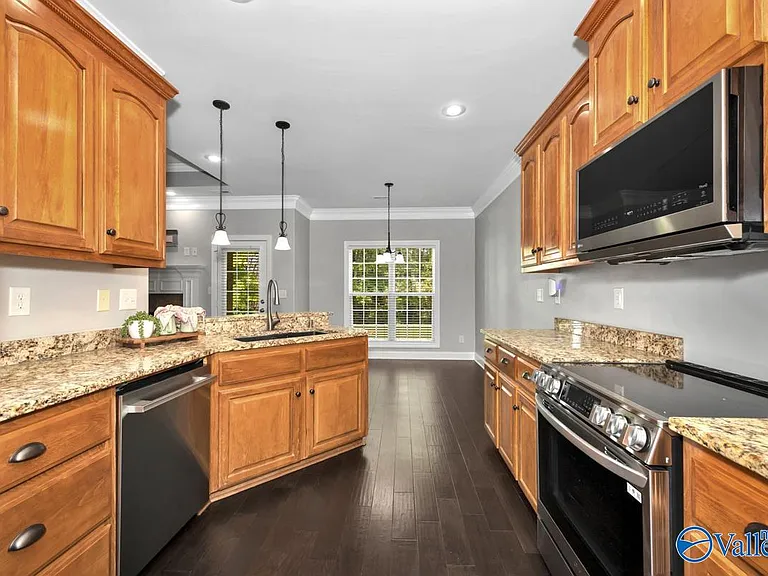 108 Blackwood Dr — Photo 14