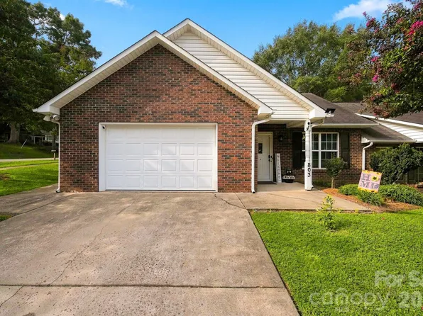 803 Whetstone Pl SW, Conover, NC 28613