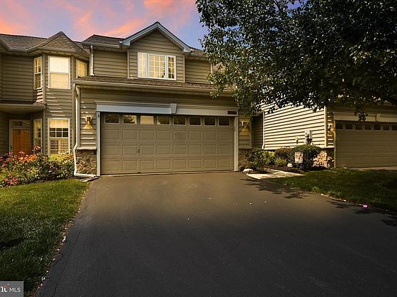 5th image of 302 Ridgeview Dr