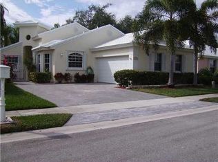 15220 Wilshire Way, Pembroke Pines, FL 33027