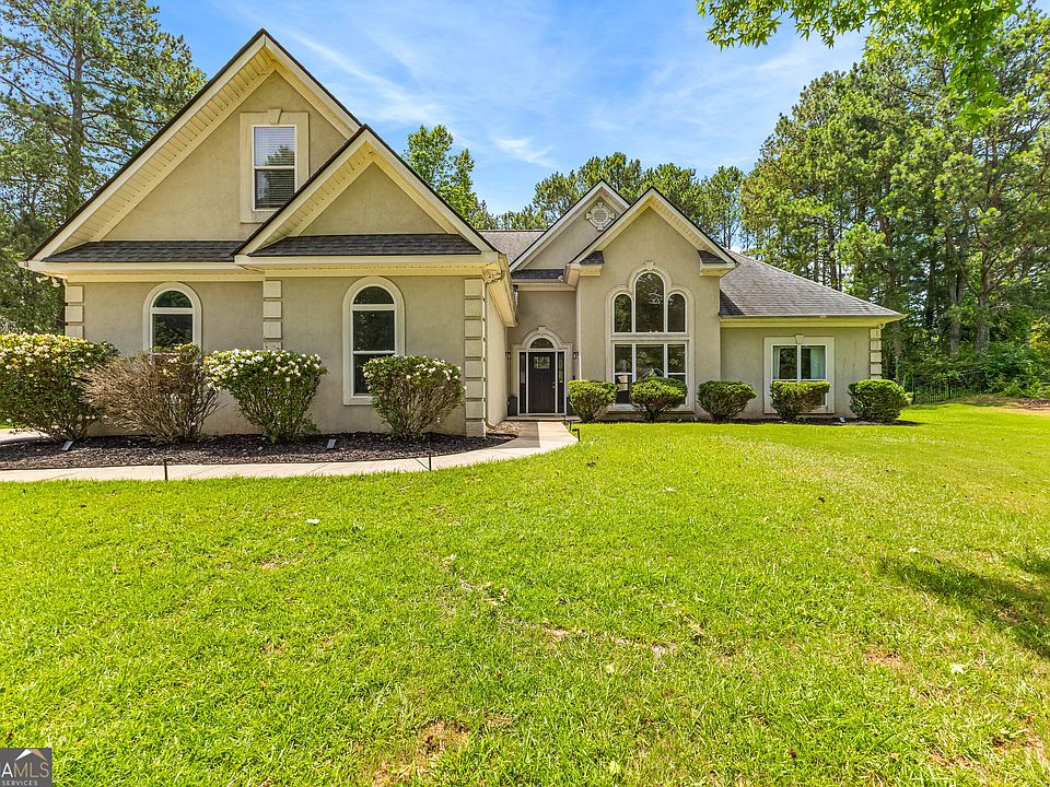 1st image of 242 Scenic Dr