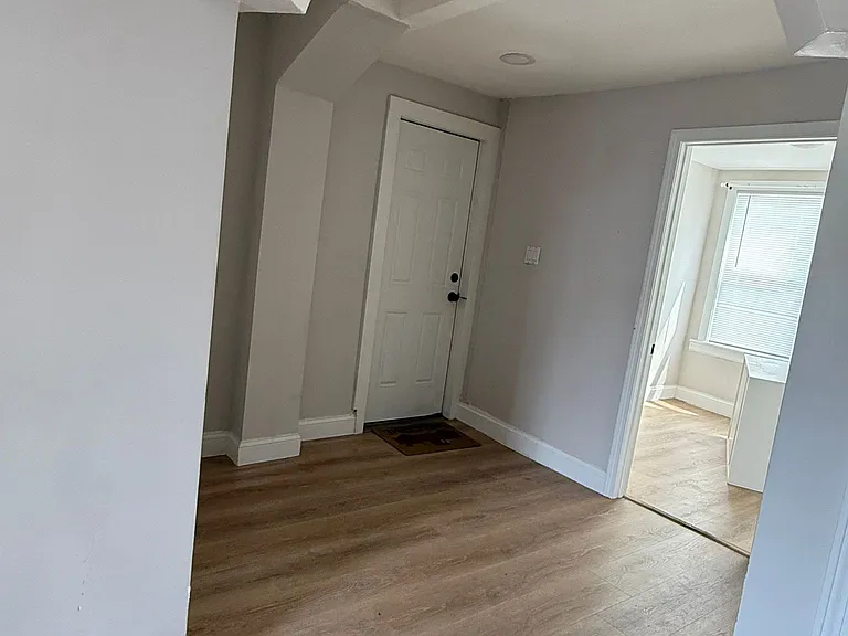115-117 Myrtle St #2 — Photo 5