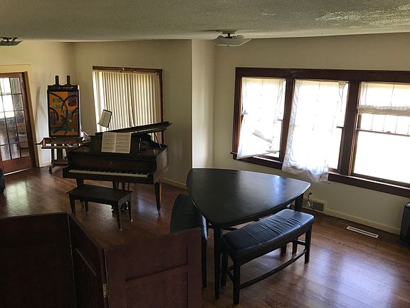Main floor living room