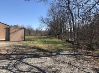 1810 NE Duncan Rd, Blue Springs, MO 64014